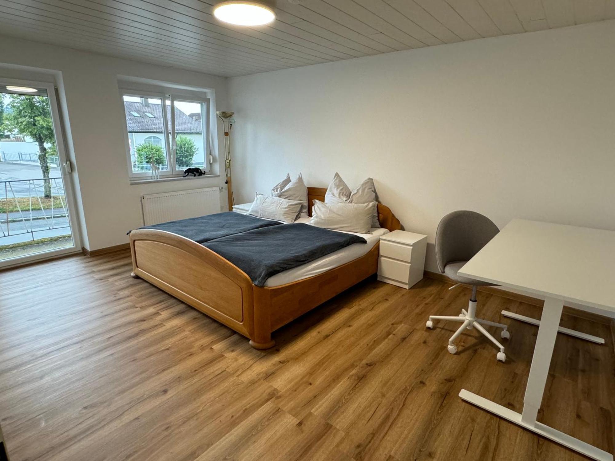 3 Zimmer Apartment Mit Flussblick - Self Check-In 埃根费尔登 外观 照片